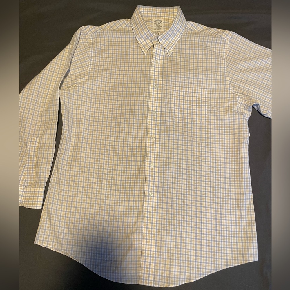 Men’s dress shirt